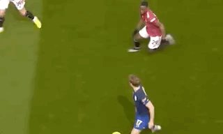 半岛体育-9比0是不是过火了?名宿:曼联太残忍了,但很职业